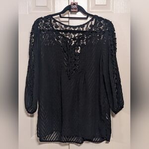 5/$25 Bila Lightweight Sheer, Lace, and Crochet Blouse
